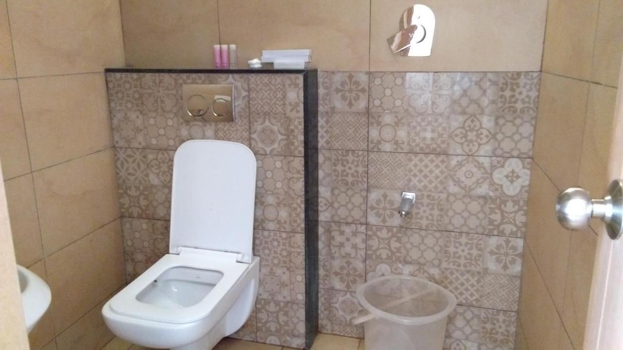 Mango Hill Central أوتي المظهر الخارجي الصورة